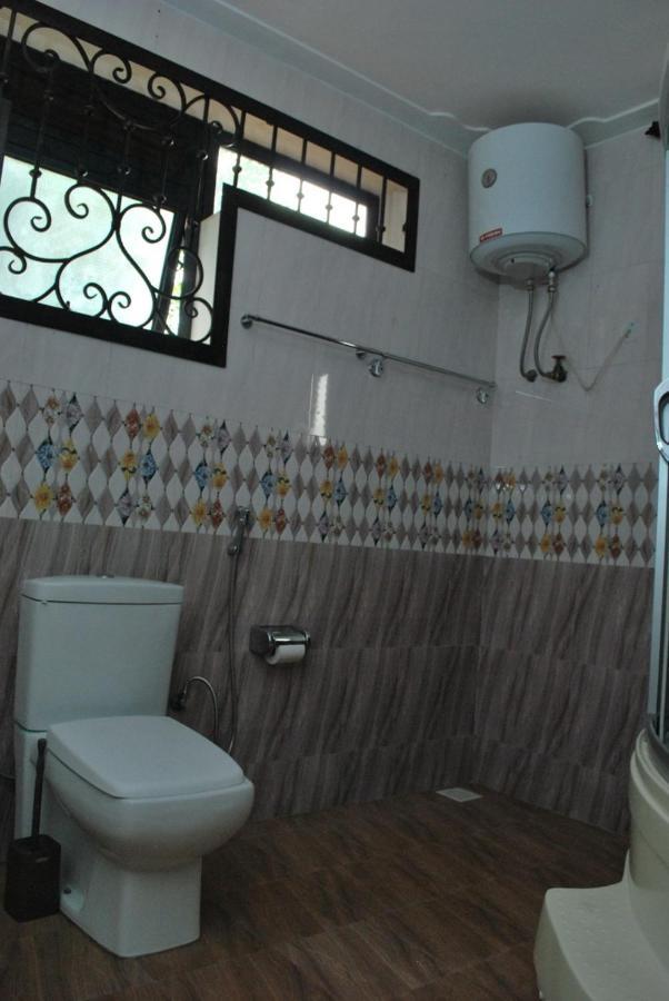 Jacuzzi City Home Kampala Esterno foto